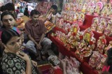 印度各大城市准备宗教灯节