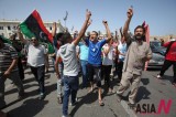 利比亚人权获得认证