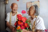 中国长寿夫妇82年婚龄