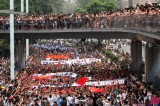 中国爆发反日示威游行
