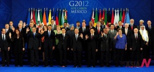 中国国家主席胡锦涛参加G20正常会谈